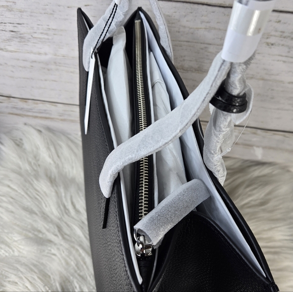 Marc Jacobs Grind Leather Black Tote Bag Women's Luxury Modern Contemporary - Picture 6 of 12